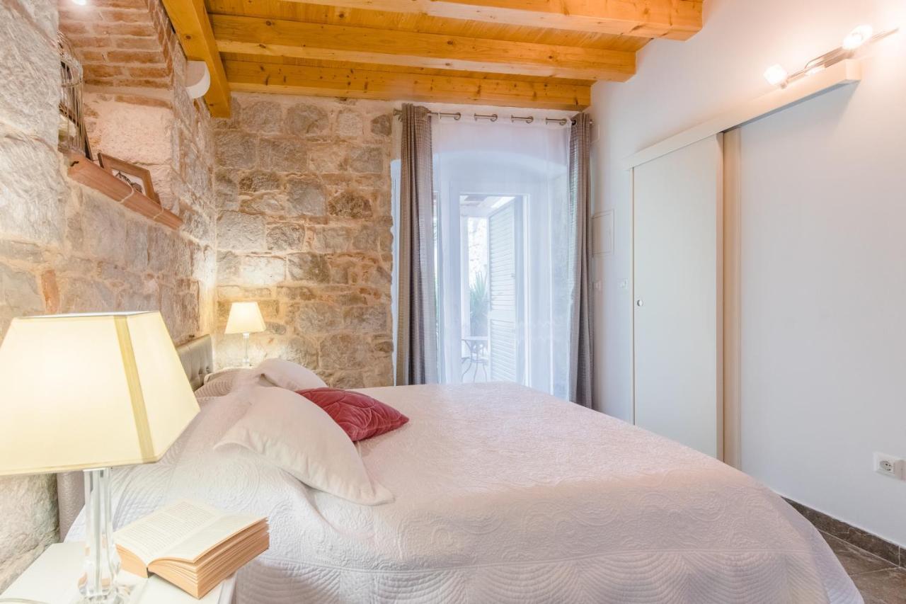 Jes Old Town Luxury Rooms Split Exterior foto