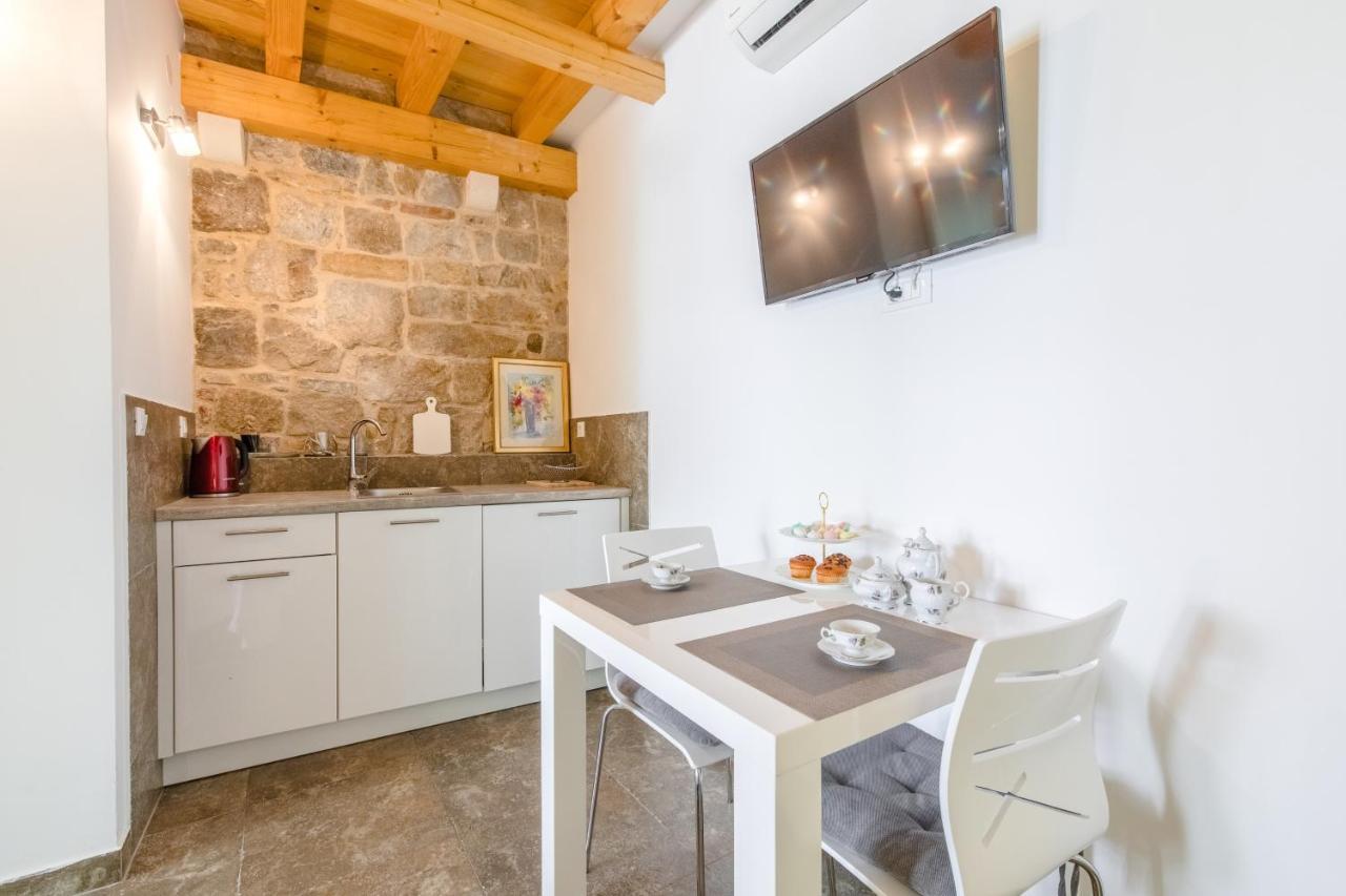 Jes Old Town Luxury Rooms Split Exterior foto